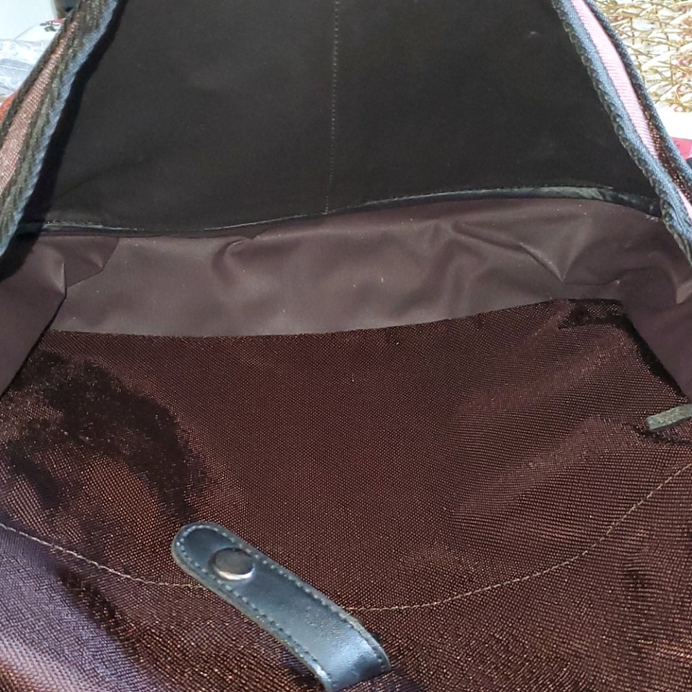 Esprit Messenger Bag - Picture 6 of 12